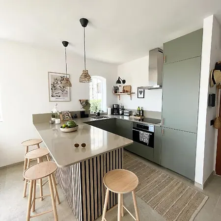 Renovated With Nerjas Biggest Pool * Nerja