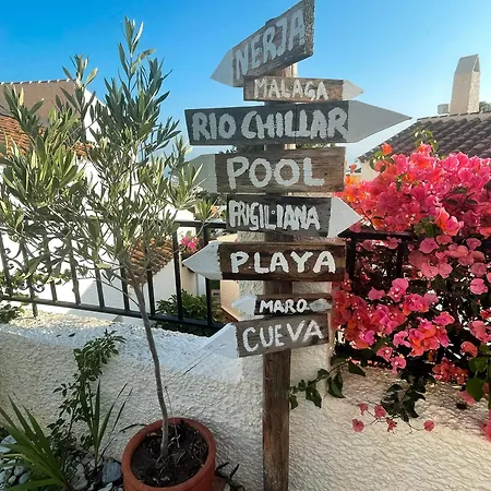 Renovated With Nerjas Biggest Pool Apartment Nerja